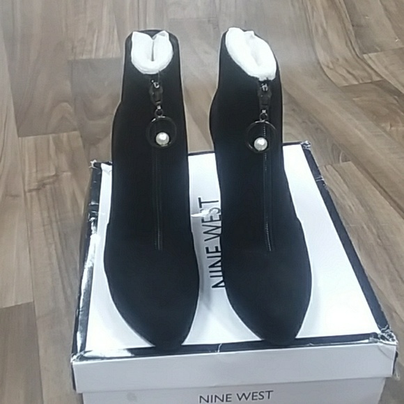 Nine West Women's Qualifide Boots - Picture 2 of 4